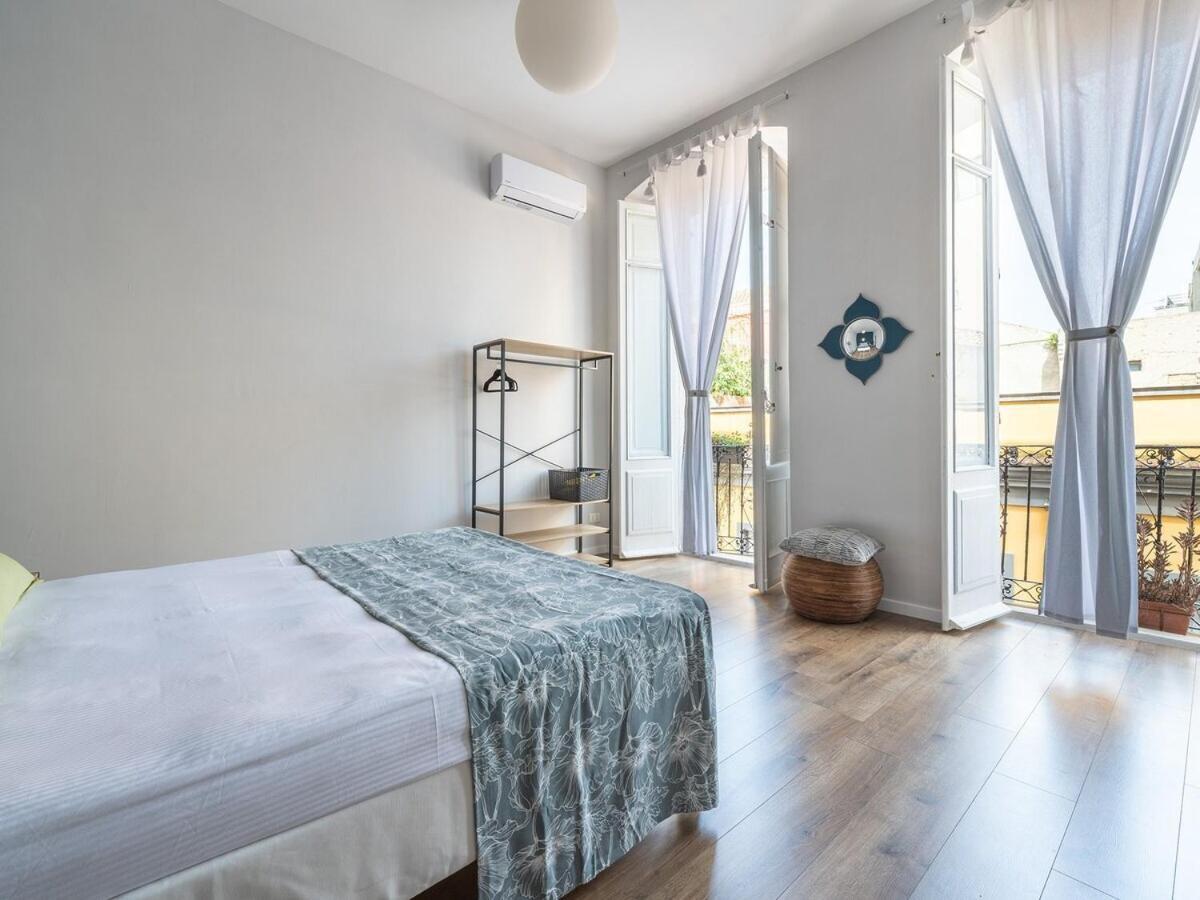 Suite Palazzo Ravenna Кальярі Екстер'єр фото