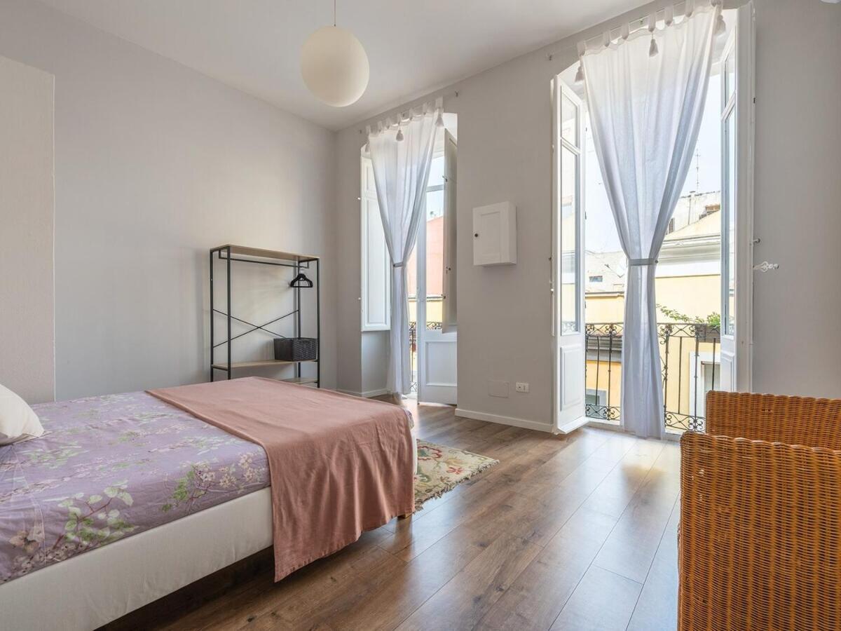 Suite Palazzo Ravenna Кальярі Екстер'єр фото